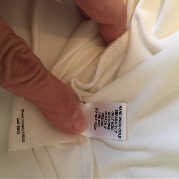 🎁2/$12 NWT VERSONA XL LIGHT YELLOW FLORAL CAP SLEEVE SHEER TOP & ADJUS TANK TOP - Picture 13 of 14